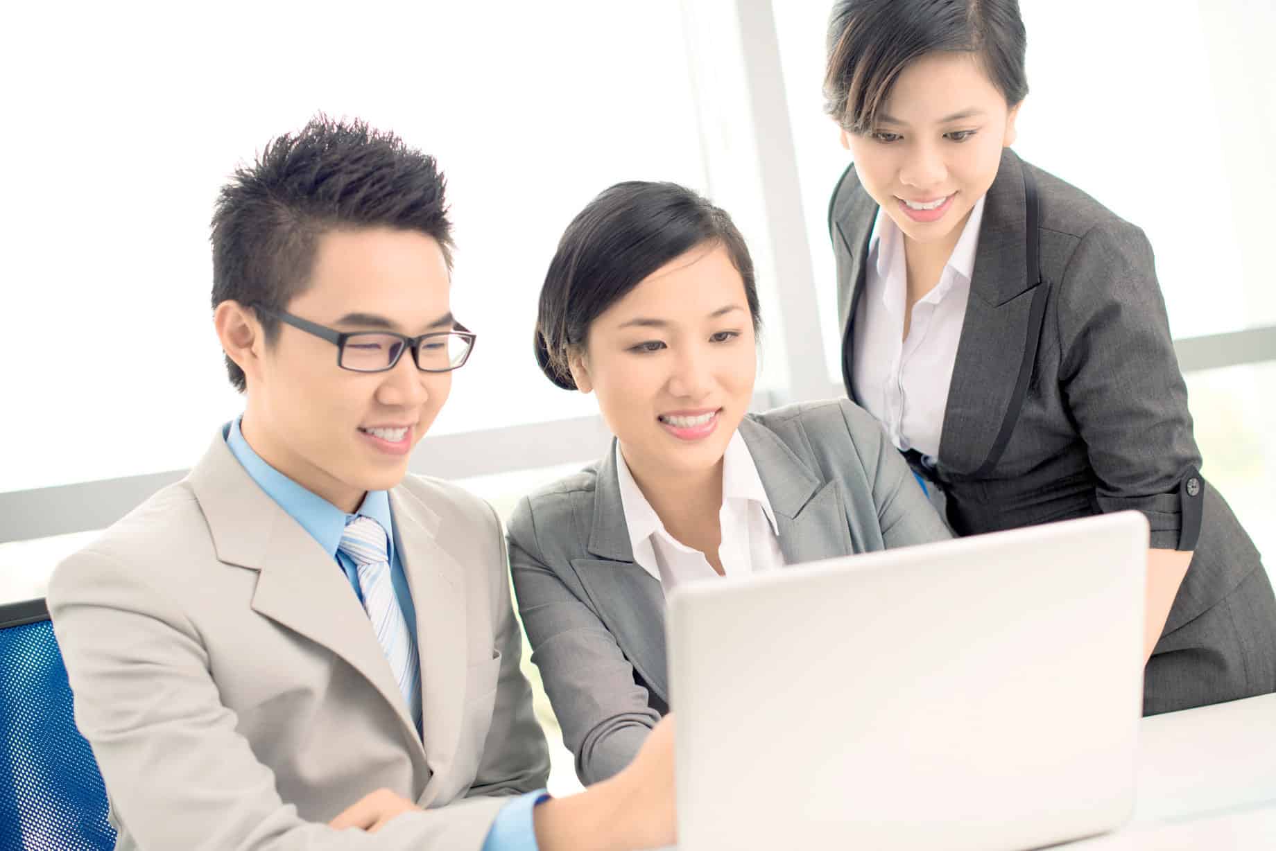 Sản Phẩm & Dịch Vụ