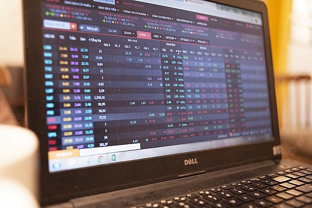 Nhà đầu tư cần biết: Lối mòn ‘chơi chứng khoán’ trên TTCK Việt Nam và tư duy xây dựng danh mục của quỹ đầu tư