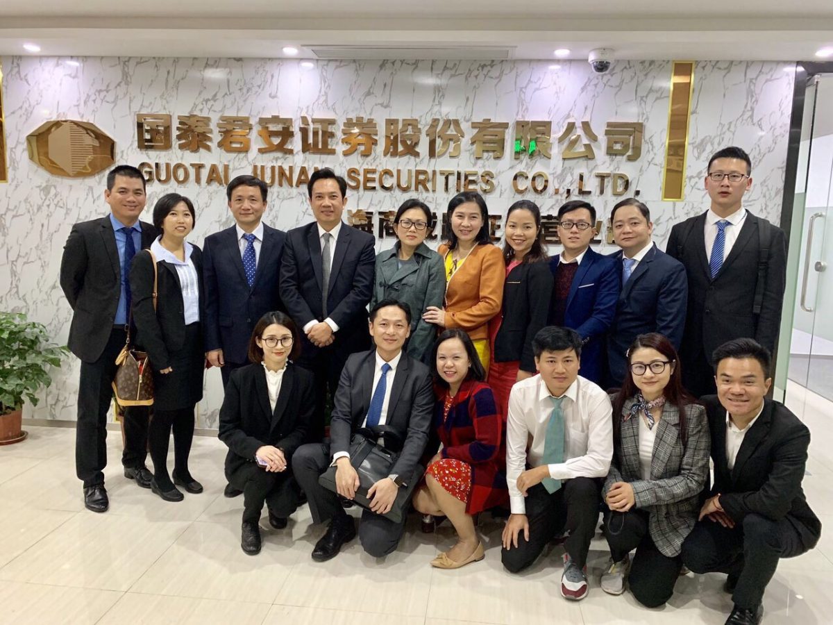 YUANTA VIỆT NAM HỌC HỎI VÀ TRAO ĐỔI KINH NGHIỆM CÙNG CÔNG TY CHỨNG KHOÁN GUOTAI JUNAN TẠI THƯỢNG HẢI